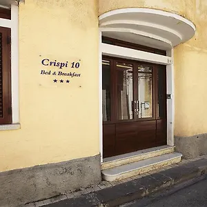 Crispi 10 Bed & Breakfast Floridia