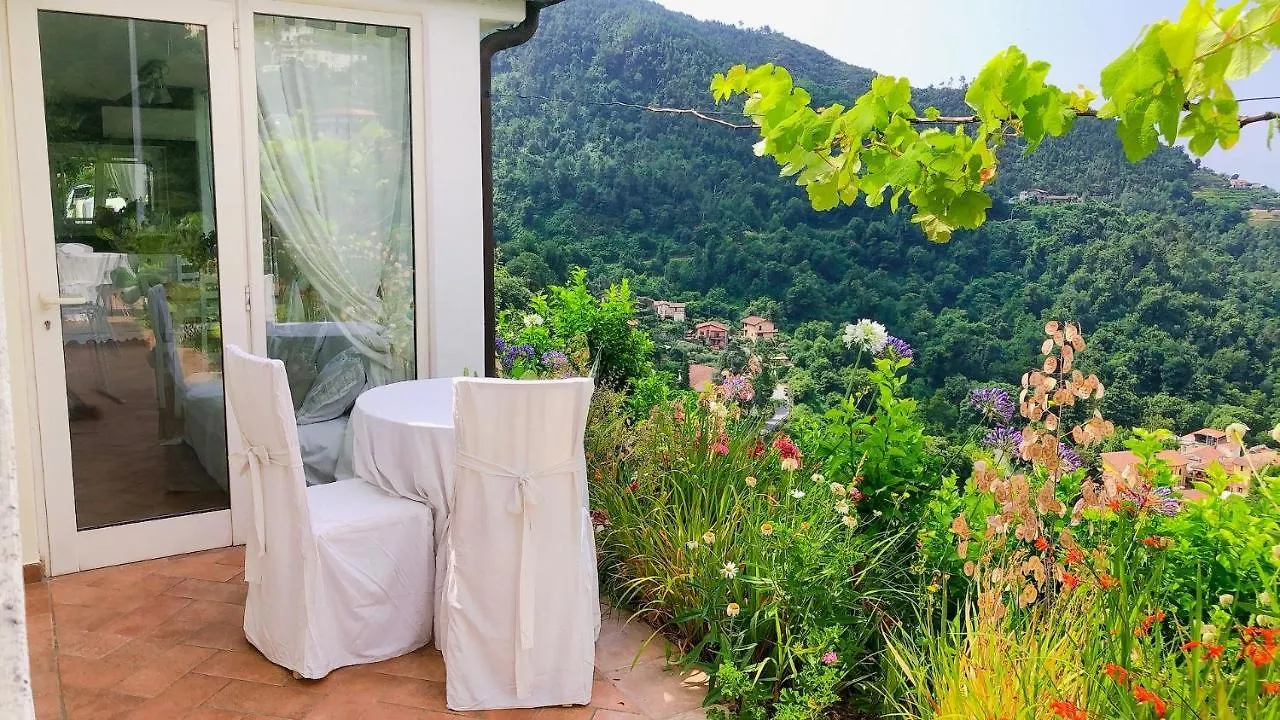 Casa Bacli' - Il Sole Bed & Breakfast Montignoso Italy