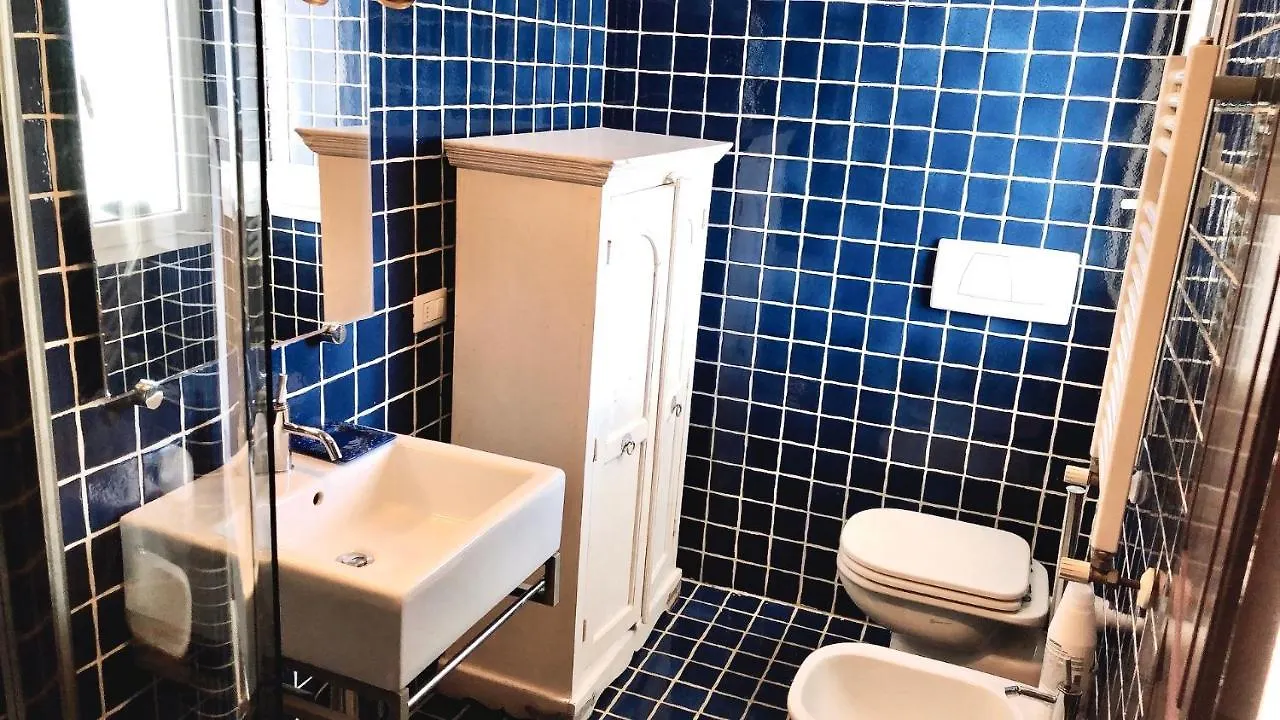 Casa Bacli' - Il Sole Bed & Breakfast Montignoso 0*,  Italy
